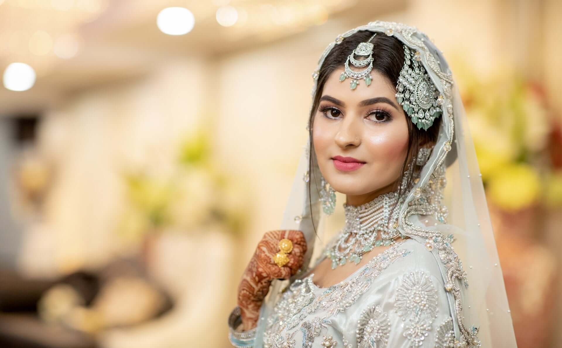 home salon services in Lucknow bridal photoshoot